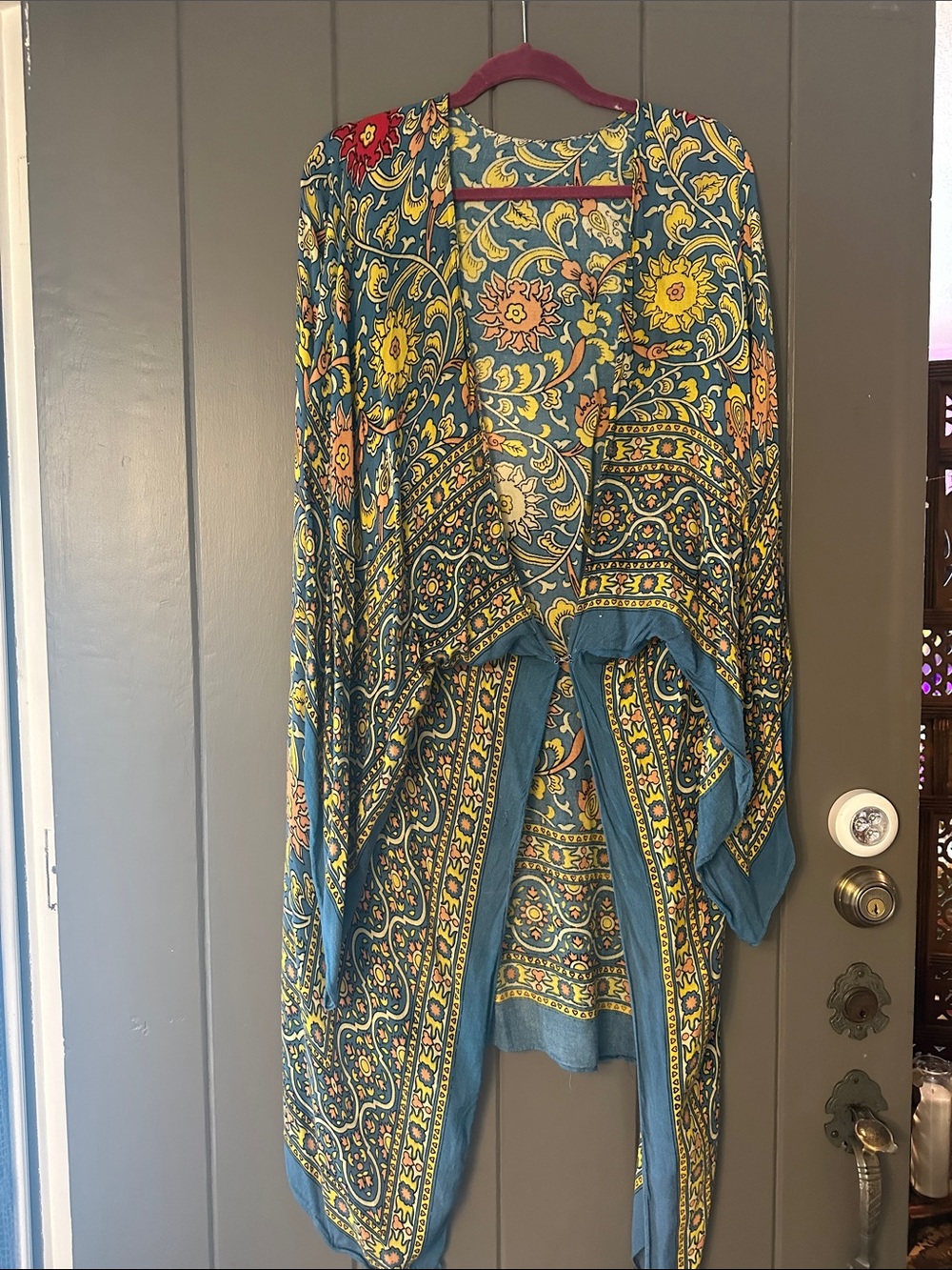 Beautiful swim cover/lounge robe